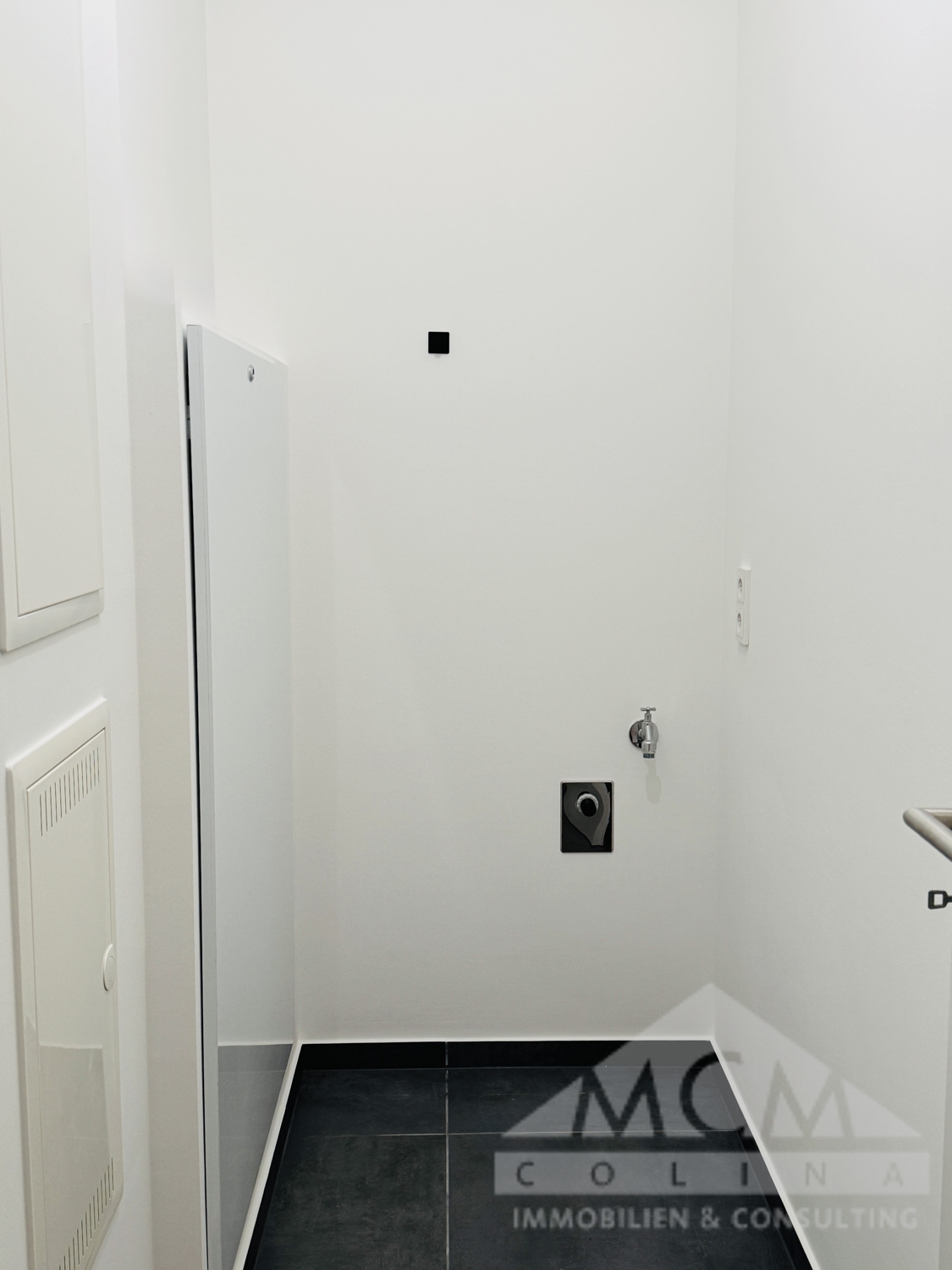 Abstellraum mit Wasseranschluss